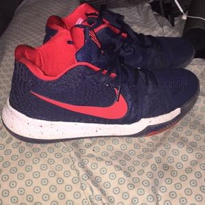 Kyrie Irving basketball shoes